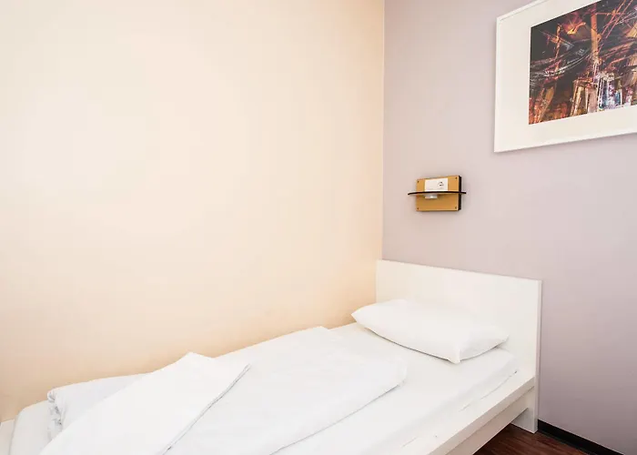 Wombats The Lounge Hostal *